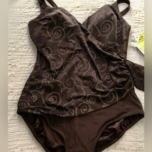 LONGITUDE WOMEN’S one piece swimsuit. Dark brown with gold trim. NWT Siz…